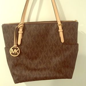 Michael Kors tote